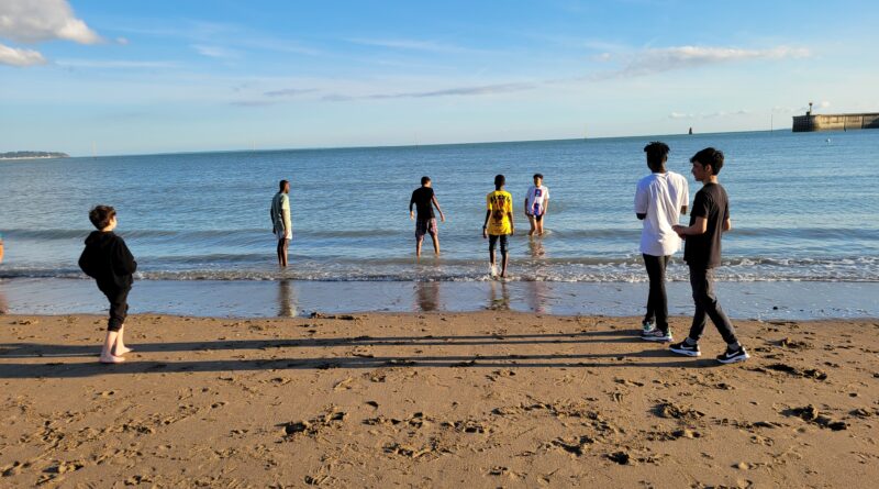 Promenade digestive sur la plage