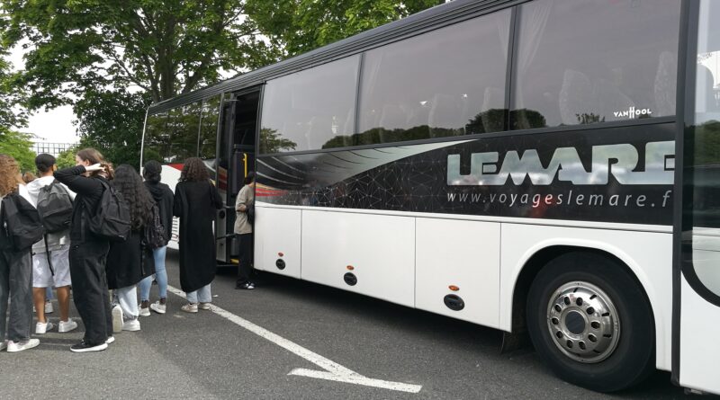 Arrivée au Mémorial de Caen